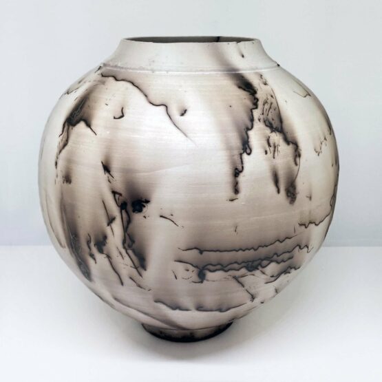Horsehair Round Vase-Ceramic